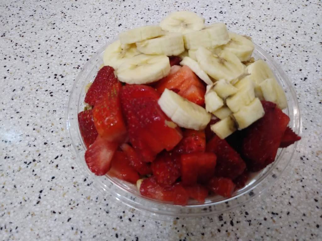 Jamba Juice Charlotte/Douglas Intl Airport | restaurant | 5501 Josh Birmingham Pkwy Concourse D, Charlotte, NC 28219, USA | 7043599572 OR +1 704-359-9572