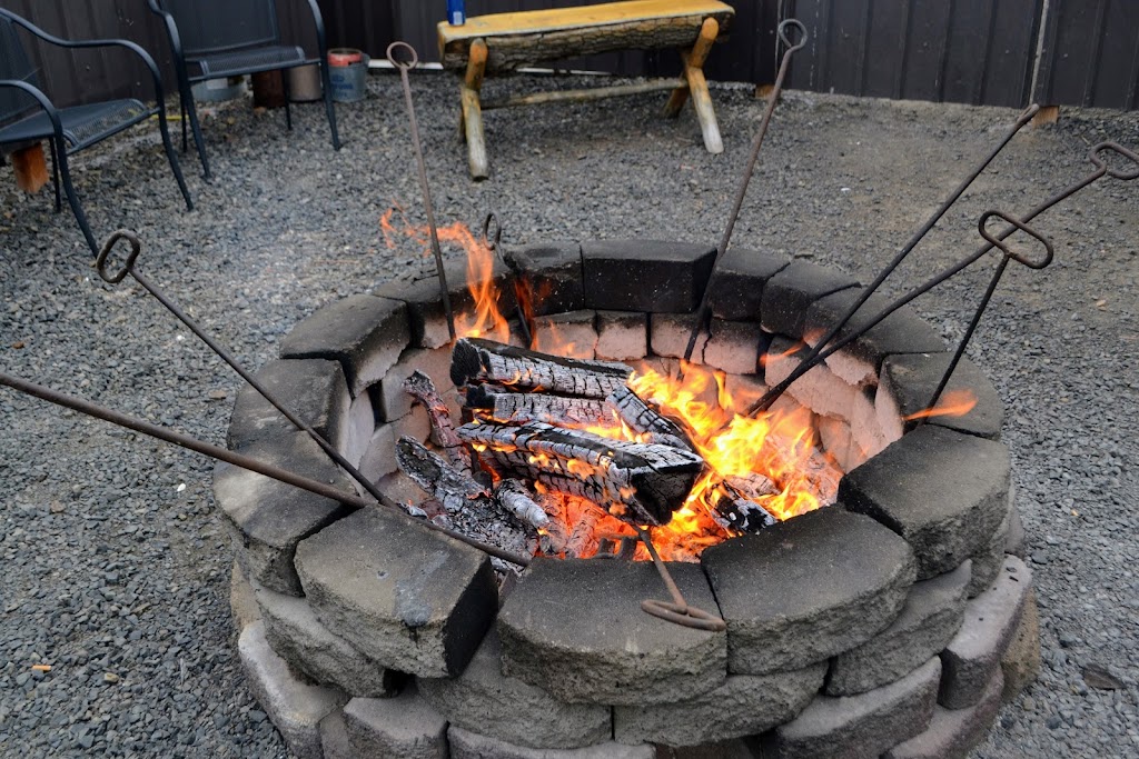 The Stockyard | restaurant | 56826 Wamic Market Rd, Tygh Valley, OR 97063, USA | 5415443011 OR +1 541-544-3011