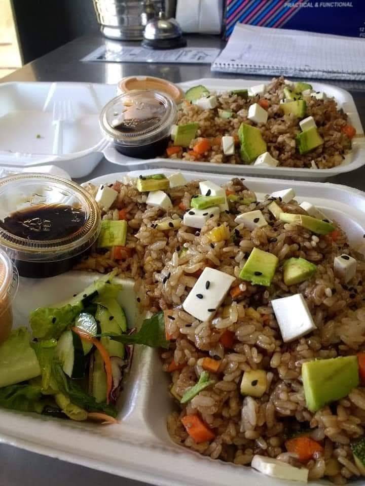 Tiago Sushi | restaurant | Ámbar casi esquina con, Av. Reforma, Condominio los Laureles, 22839 Ensenada, B.C., Mexico | 016461505935 OR +52 646 150 5935