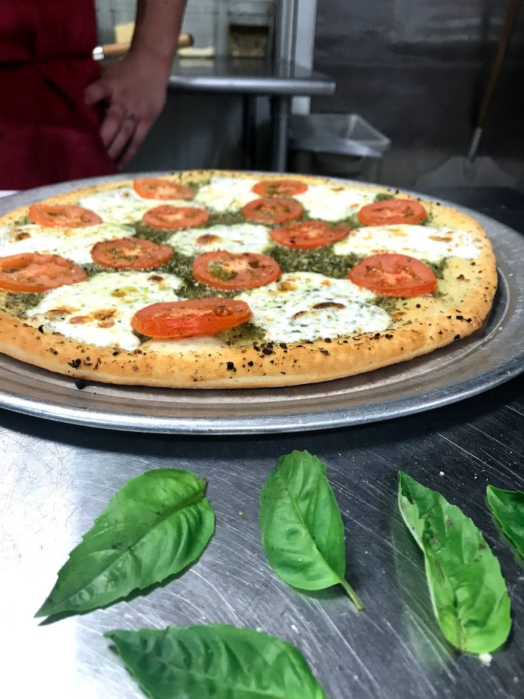 Premo Pizza - Under New Ownership | restaurant | 8887 N Chestnut Ave, Fresno, CA 93720, USA | 5592981122 OR +1 559-298-1122