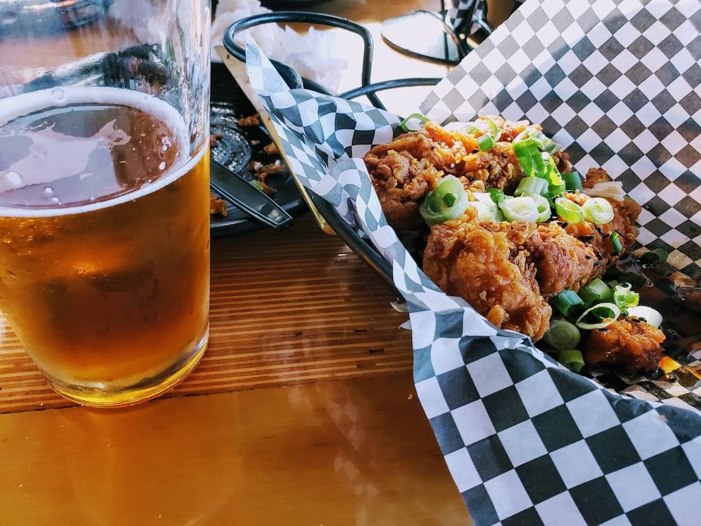 Cross Street Chicken and Beer | restaurant | 4403 Convoy St, San Diego, CA 92111, USA | 8584306001 OR +1 858-430-6001