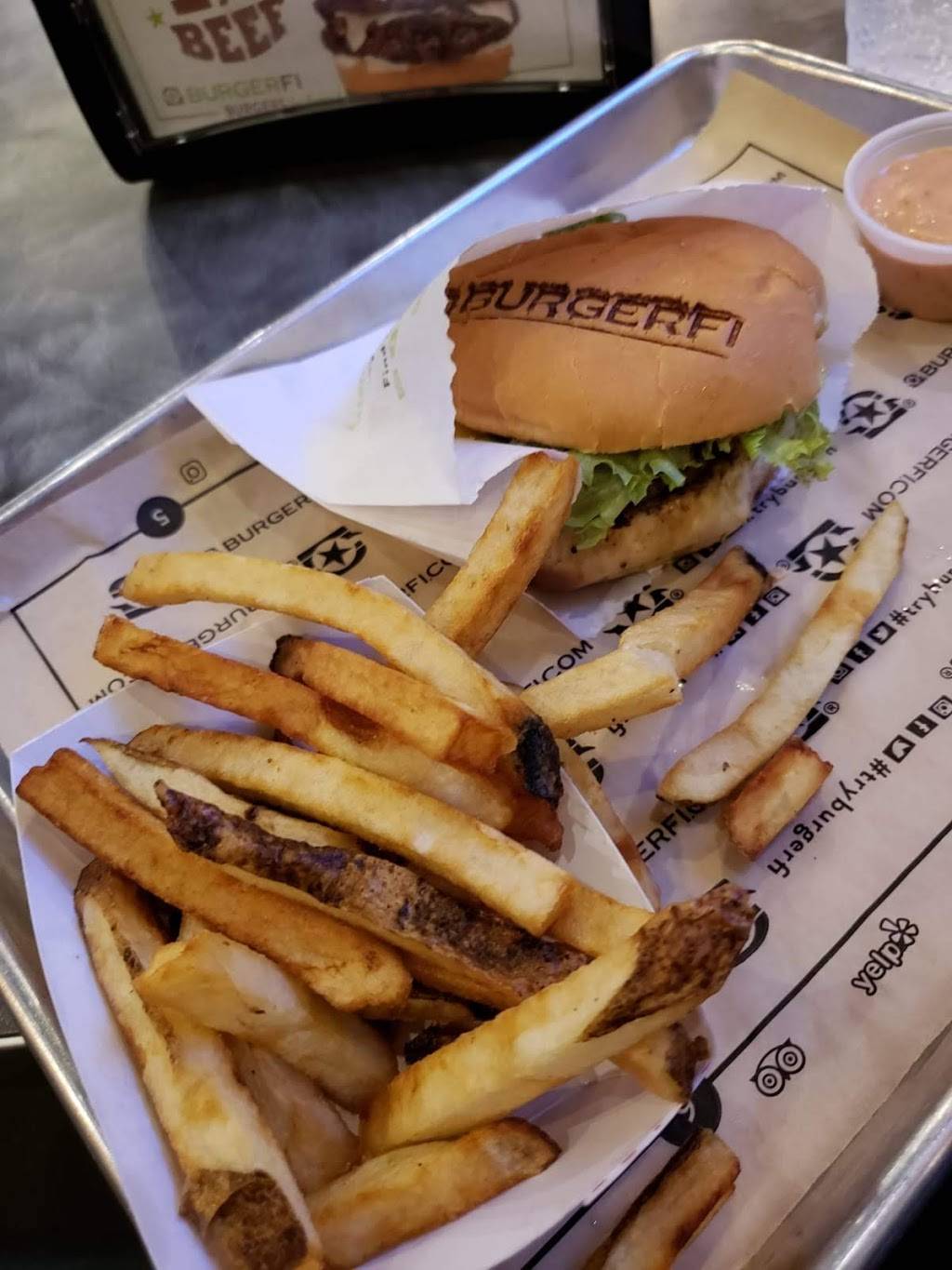 BurgerFi | restaurant | 1807 N Collins St #101, Arlington, TX 76011, USA | 6822383737 OR +1 682-238-3737