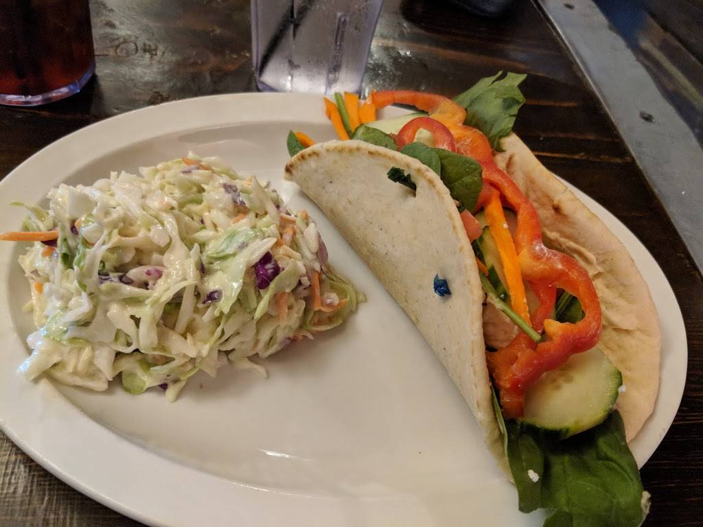 Kirkwood Inn and Saloon | restaurant | CA-88, Kirkwood, CA 95646, USA | 2092587304 OR +1 209-258-7304