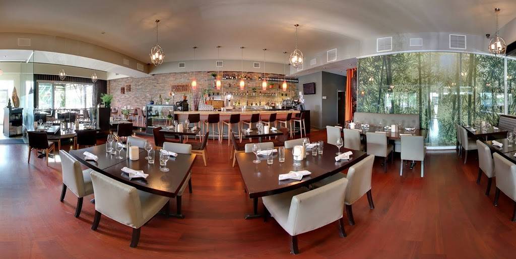 Koh Tao | restaurant | 377 Boulevard Sir-Wilfrid-Laurier, Mont-Saint-Hilaire, QC J3H 3P1, Canada | 4504648883 OR +1 450-464-8883