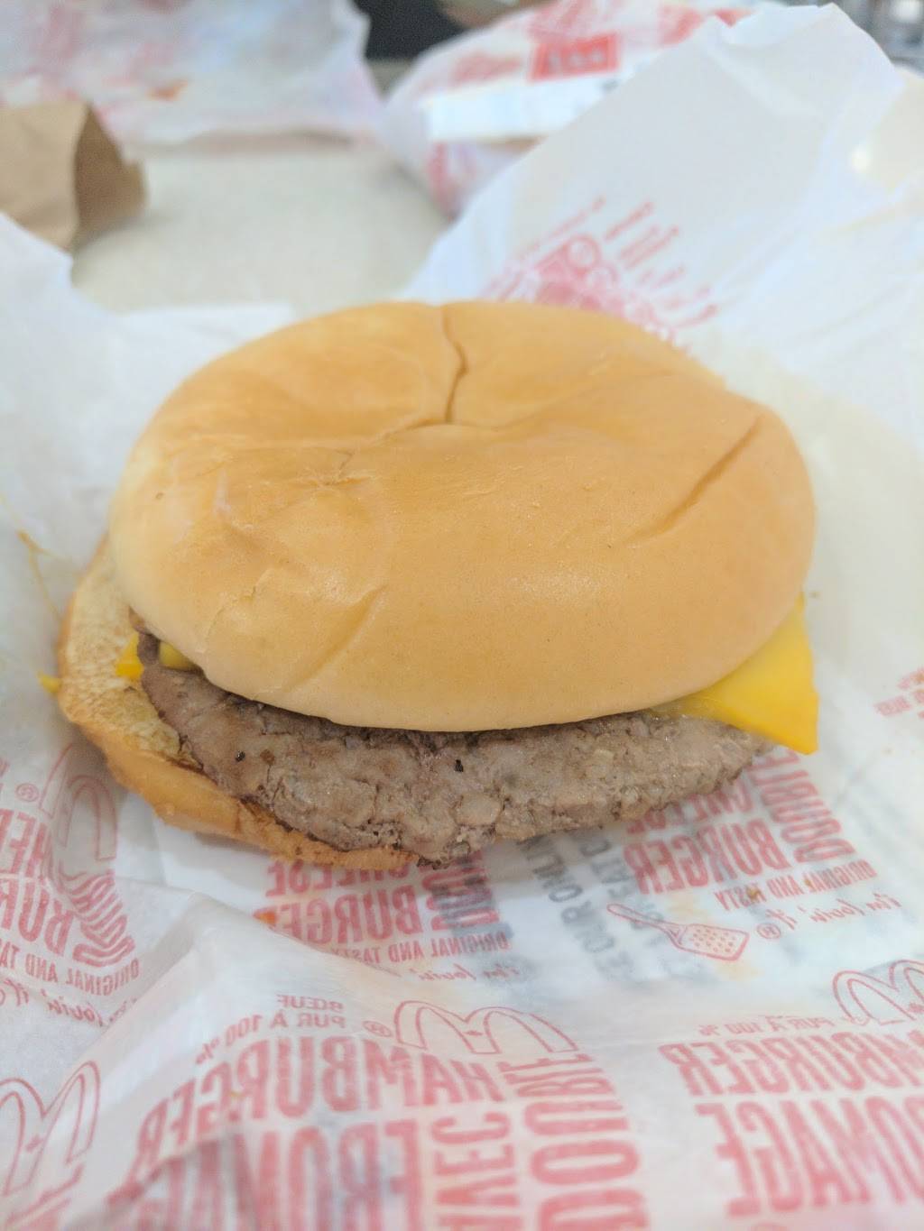 McDonalds | cafe | 25 Peel Centre Dr Unit F1, Brampton, ON L6T 3R5, Canada | 9057937564 OR +1 905-793-7564