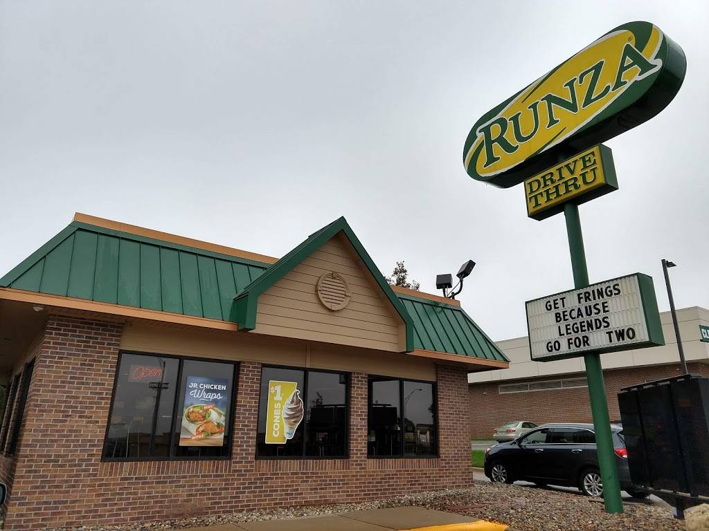 Runza Restaurant | restaurant | 10705 Emmet St, Omaha, NE 68134, USA | 4024963986 OR +1 402-496-3986