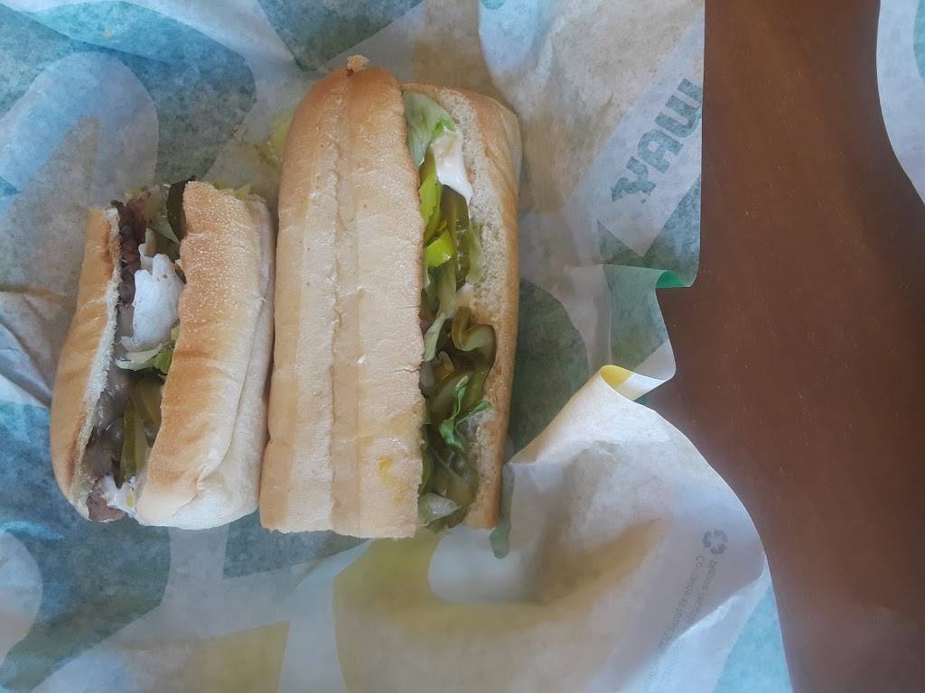 Subway Restaurants | restaurant | 2147 N Texas St, Fairfield, CA 94533, USA | 7074266592 OR +1 707-426-6592