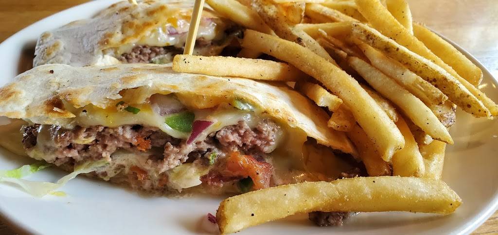 Applebees Grill + Bar | restaurant | 280 N Plainfield Rd, West Lebanon, NH 03784, USA | 6032988608 OR +1 603-298-8608