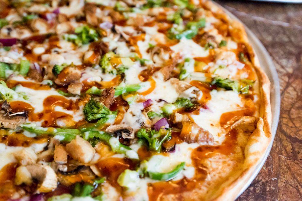 Eds Buffalo Wings & Pizza | meal delivery | 3513 Lancaster Ave, Philadelphia, PA 19104, USA | 2152224000 OR +1 215-222-4000