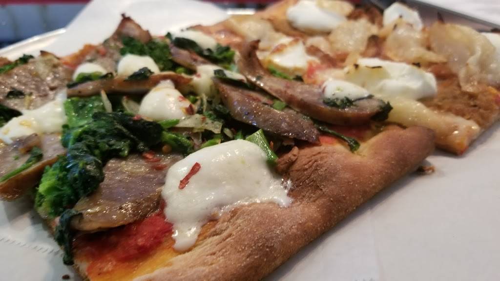 Eduardos Trattoria | restaurant | 115 Secor Rd, Mahopac, NY 10541, USA | 8456288888 OR +1 845-628-8888