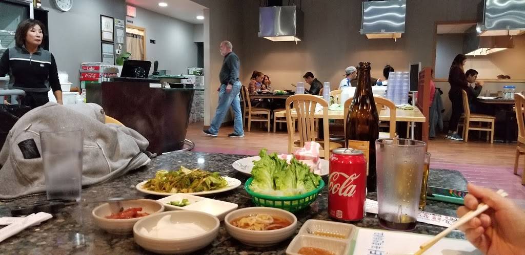 Pro Samgyubsal | restaurant | 3420 Milwaukee Ave, Northbrook, IL 60062, USA | 8477159073 OR +1 847-715-9073