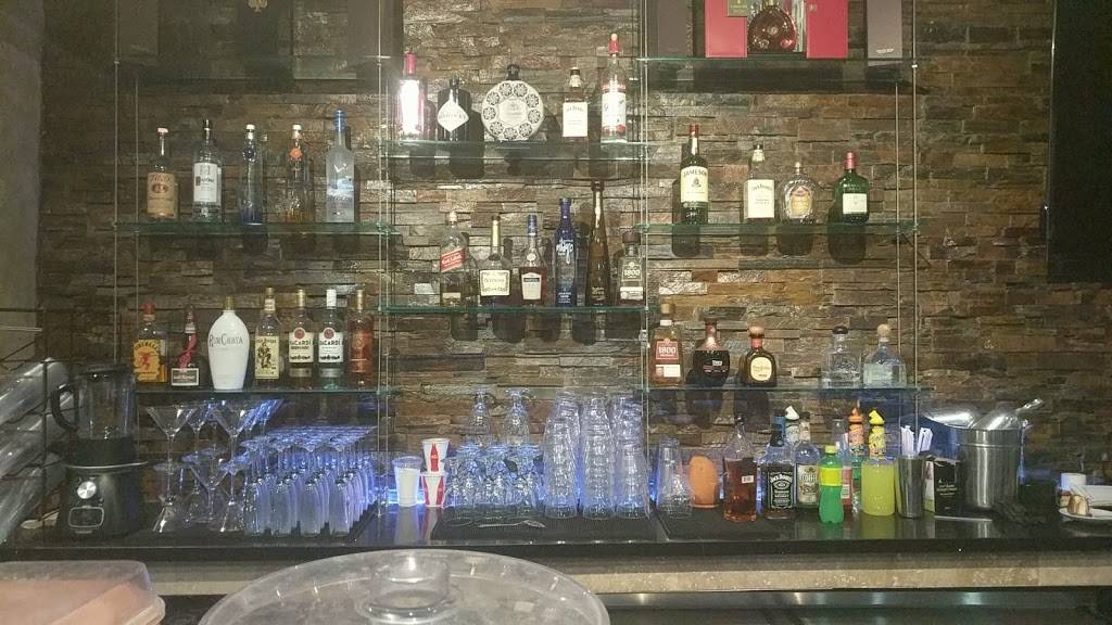 Casa Del Villar | restaurant | 1160 N Kraemer Blvd, Anaheim, CA 92806, USA | 6572083303 OR +1 657-208-3303