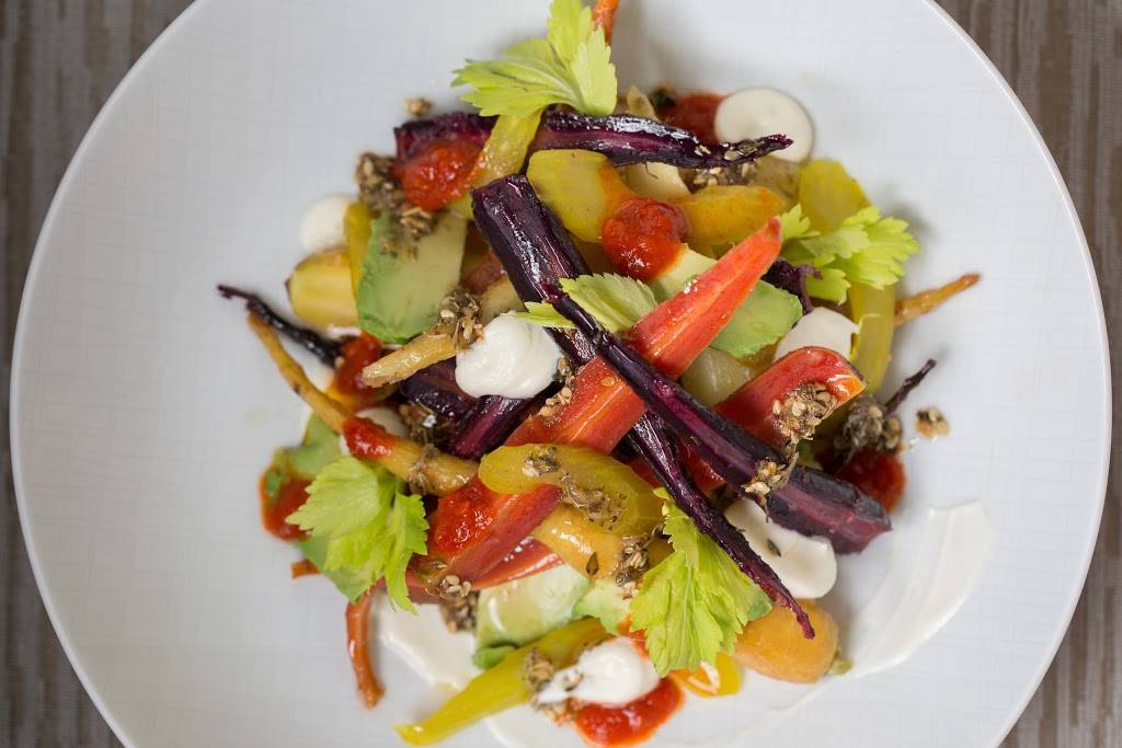 Ella Elli | restaurant | 1349 W Cornelia Ave, Chicago, IL 60657, USA | 7739353552 OR +1 773-935-3552