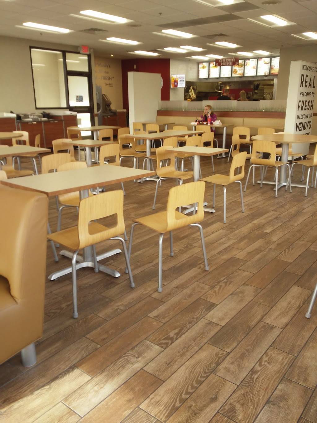 Wendys | restaurant | 13645 83rd Way N, Maple Grove, MN 55369, USA | 7632087716 OR +1 763-208-7716