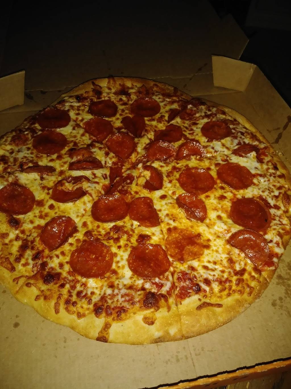Little Caesars Pizza | meal takeaway | 114 Belknap St, Superior, WI 54880, USA | 7157180577 OR +1 715-718-0577