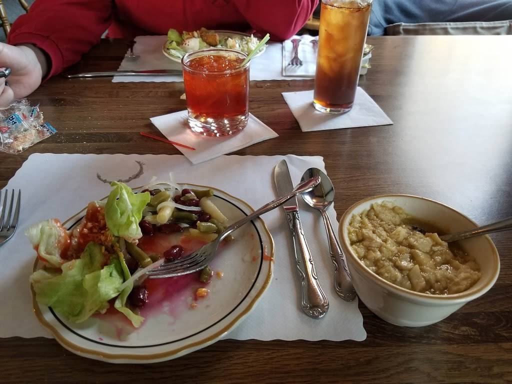 Ginnys Supper Club Inc | restaurant | 401 Rolling View Dr, Rollingstone, MN 55969, USA | 5076892111 OR +1 507-689-2111