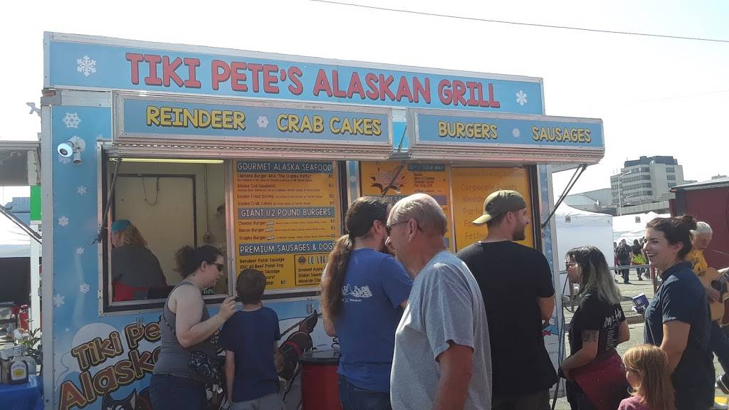 Tiki Petes Alaskan Grill | restaurant | 2435 Spenard Rd, Anchorage, AK 99503, USA | 9073020463 OR +1 907-302-0463