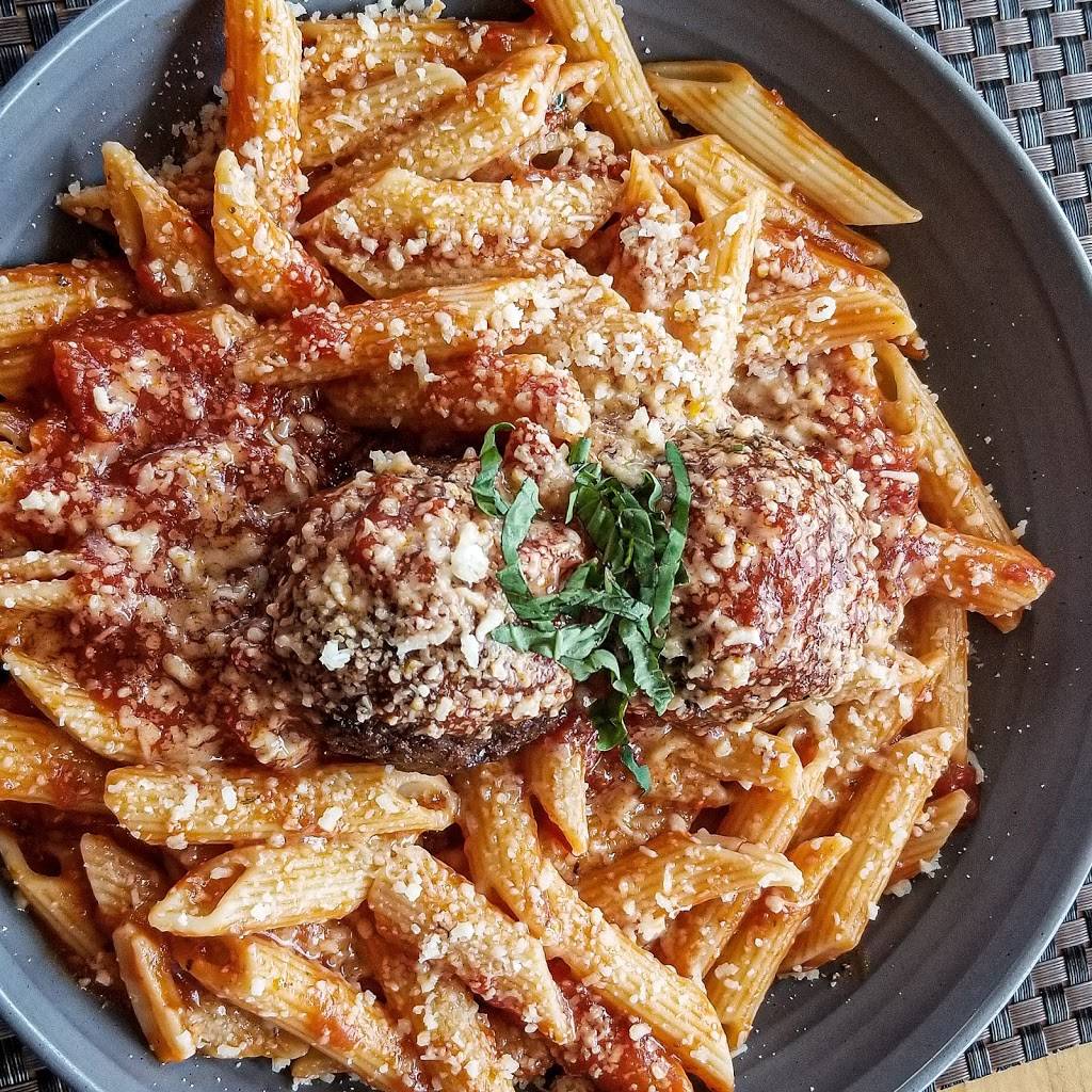 A3 Pizza-Pasta-Parm | restaurant | 65 Summer St, Kingston, MA 02364, USA | 7815856555 OR +1 781-585-6555