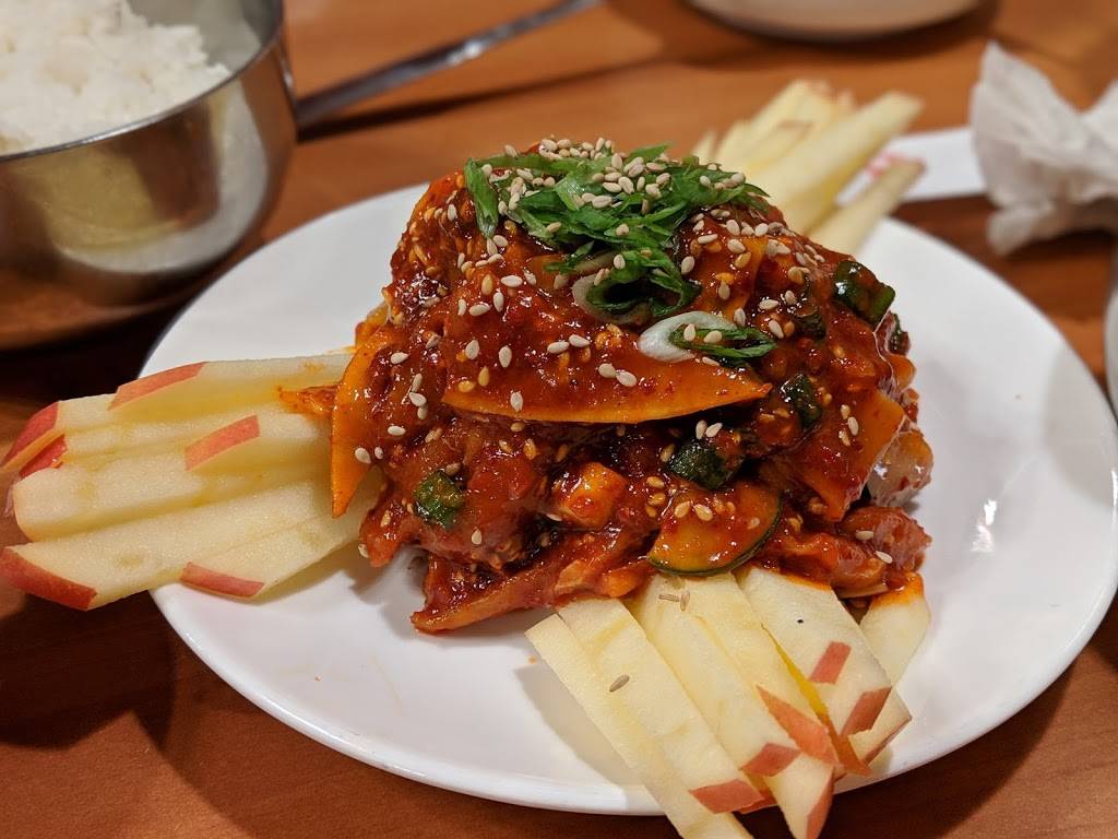 Cho Sun Ok Restaurant | restaurant | 4200 N Lincoln Ave, Chicago, IL 60618, USA | 7735495555 OR +1 773-549-5555