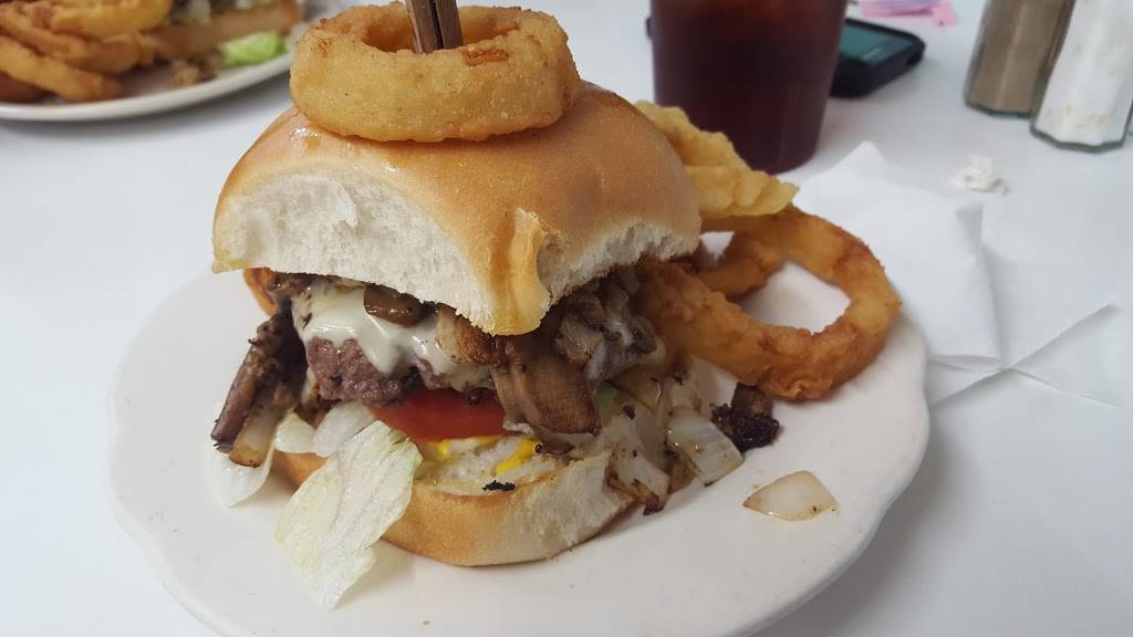 Ganado Cafe | restaurant | 118 S 3rd St, Ganado, TX 77962, USA | 3617713320 OR +1 361-771-3320