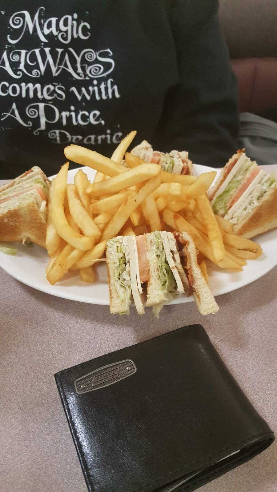 Stoners Family Restaurant | restaurant | 615 Wayne Ave, Chambersburg, PA 17201, USA | 7172632008 OR +1 717-263-2008