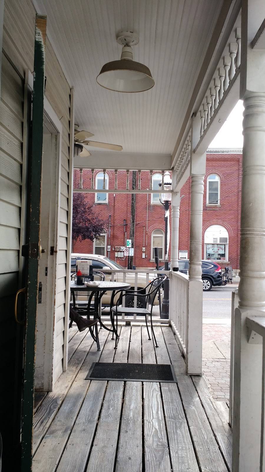 Planks On Broadway | restaurant | 4022 Broadway, Grove City, OH 43123, USA | 6148757800 OR +1 614-875-7800