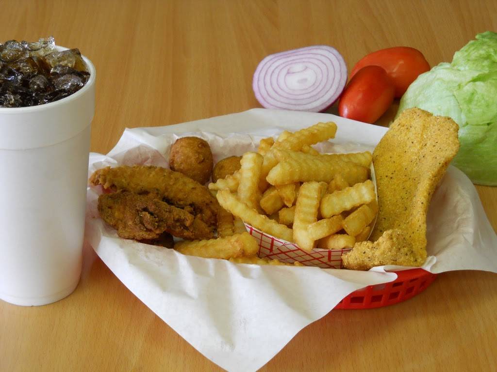Krispy Catfish | restaurant | 6208 McCart Ave, Fort Worth, TX 76133, USA | 8174231200 OR +1 817-423-1200