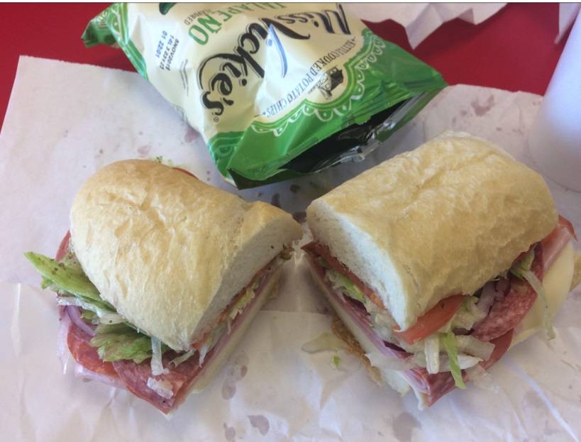 Jersey Boy Subs | restaurant | 943 E Broad St, Fuquay-Varina, NC 27526, USA | 9195528255 OR +1 919-552-8255
