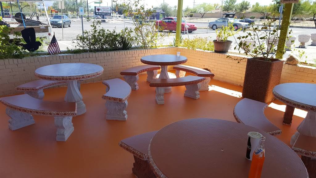 Nicos Mexican Restaurant | restaurant | 7865 E Golf Links Rd, Tucson, AZ 85730, USA | 5202901799 OR +1 520-290-1799