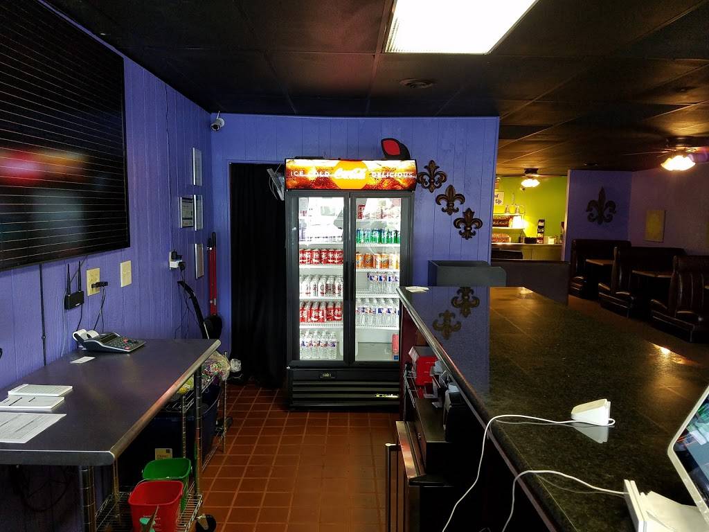 Mudbug Cajun Po Boys | restaurant | 3524 NE Vivion Rd, Kansas City, MO 64119, USA | 8163211087 OR +1 816-321-1087