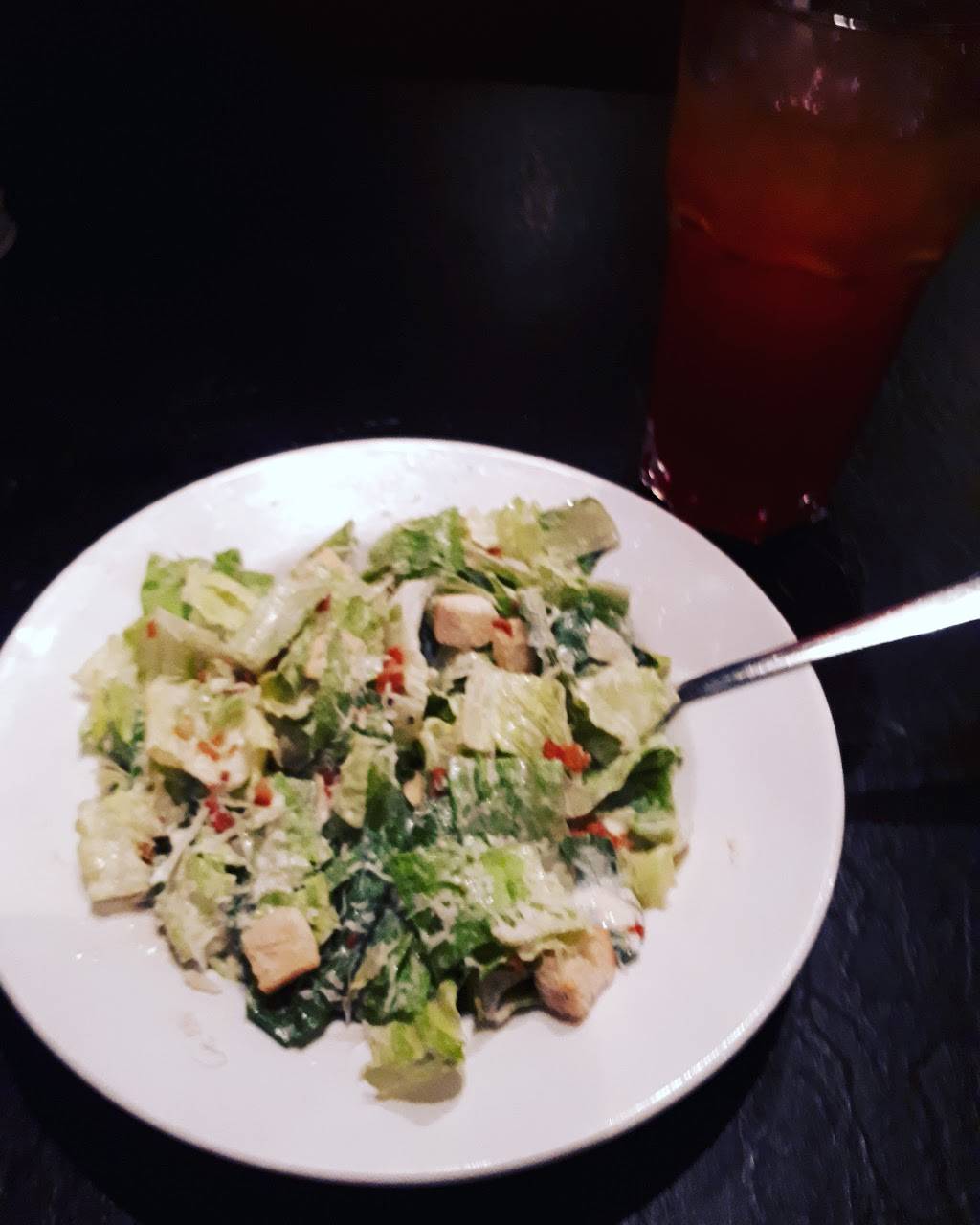 Fox & Fiddle | restaurant | 999 Upper Wentworth St, Hamilton, ON L8V 5A1, Canada | 9053858555 OR +1 905-385-8555