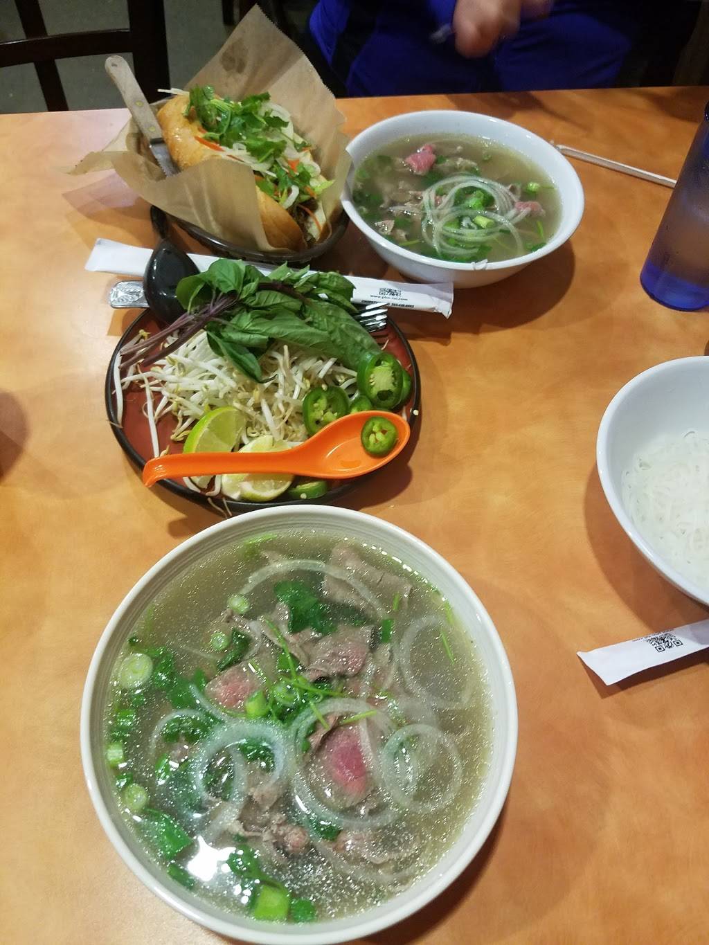 Pho Tai Vietnamese | restaurant | 13103 Meridian E, Puyallup, WA 98373, USA | 2538404474 OR +1 253-840-4474
