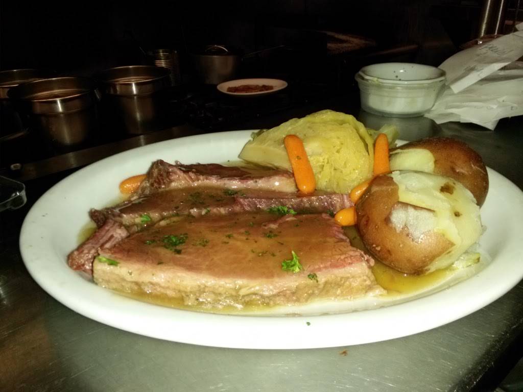 Grand Oaks | Restaurant & Sports Lounge | night club | 3701 Grand Ave, Oakland, CA 94610, USA | 5104515253 OR +1 510-451-5253