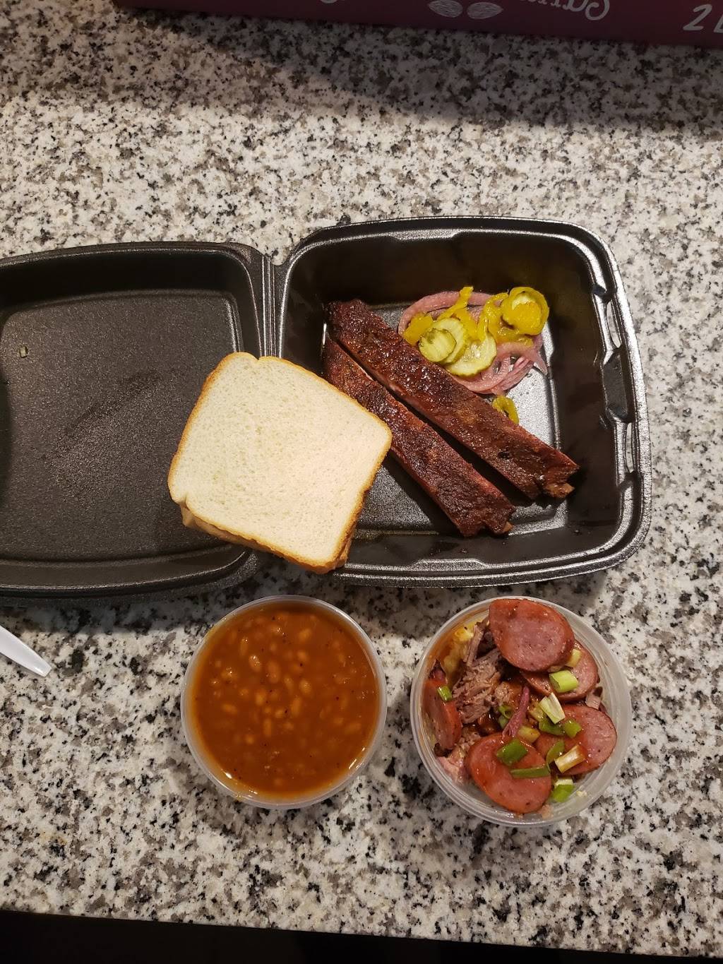 Smoke-A-Holics BBQ | restaurant | 1417 Evans Ave, Fort Worth, TX 76104, USA | 8173865658 OR +1 817-386-5658