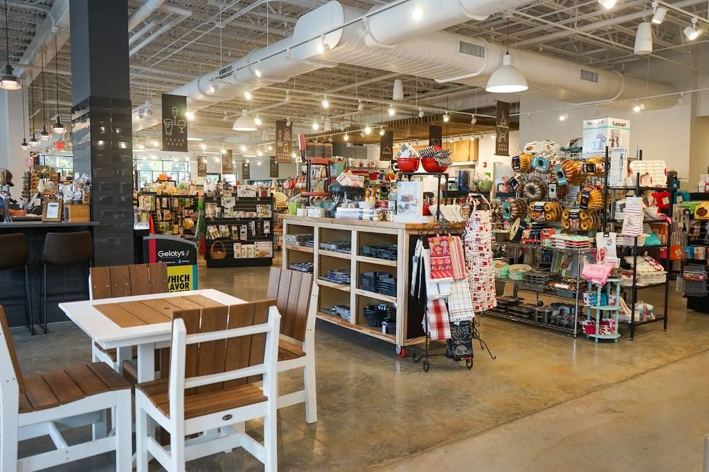 The Cooks Station | restaurant | 515 Buncombe St, Greenville, SC 29601, USA | 8642500091 OR +1 864-250-0091