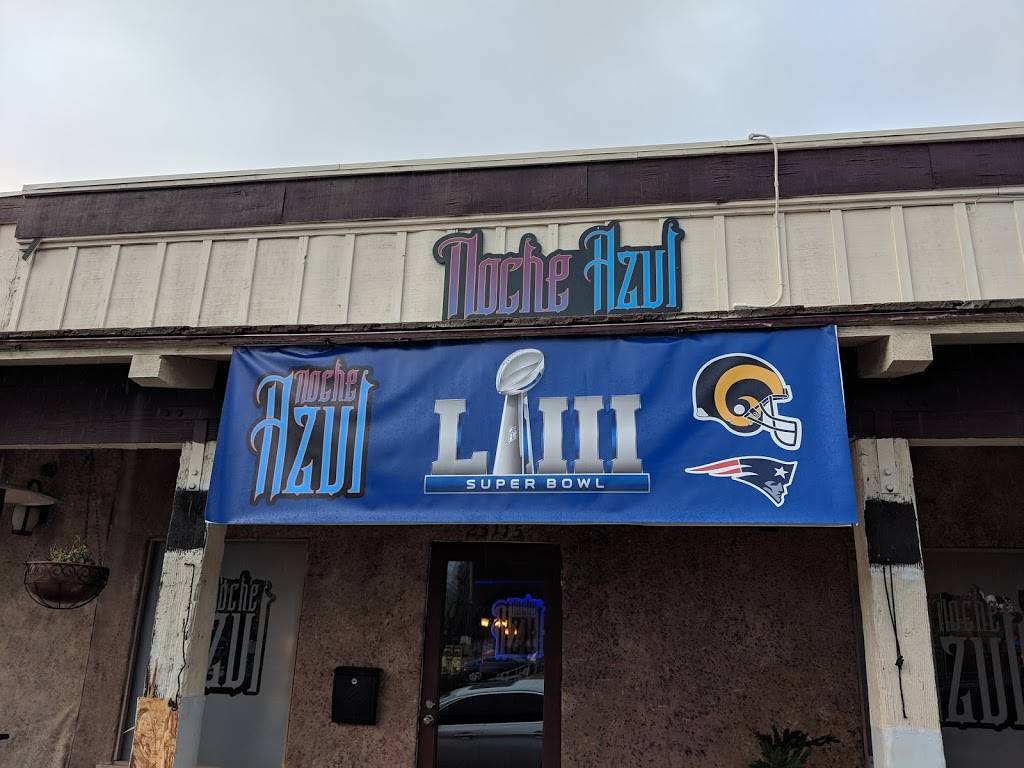 Noche Azul | restaurant | 23115 Lyons Ave, Newhall, CA 91321, USA | 6613884482 OR +1 661-388-4482