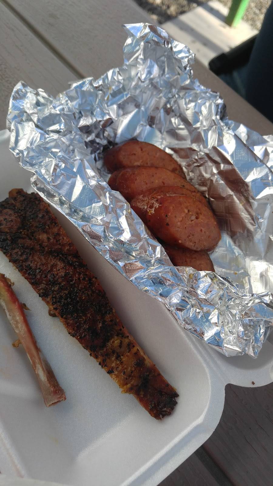 Vics BBQ | restaurant | NM-478, Mesilla Park, NM 88047, USA | 9153098899 OR +1 915-309-8899