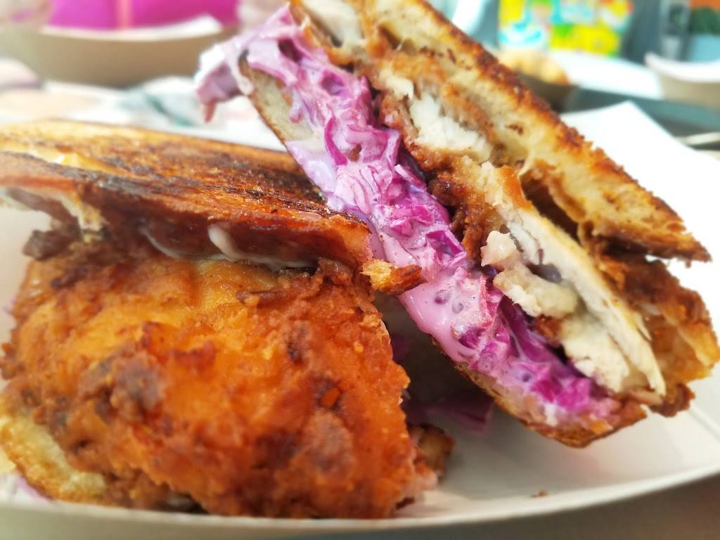 Melt Shop | restaurant | Roosevelt Field Mall, 630 Old Country Rd, Garden City, NY 11530, USA | 5164053221 OR +1 516-405-3221