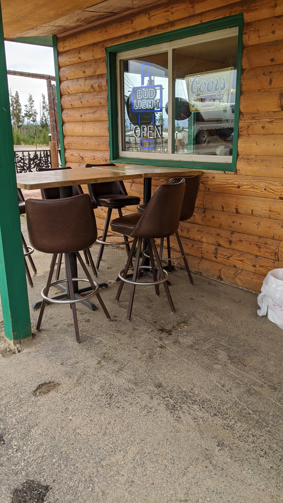 Wycolo Lodge | restaurant | 4039 WY-230, Laramie, WY 82070, USA | 3077453098 OR +1 307-745-3098