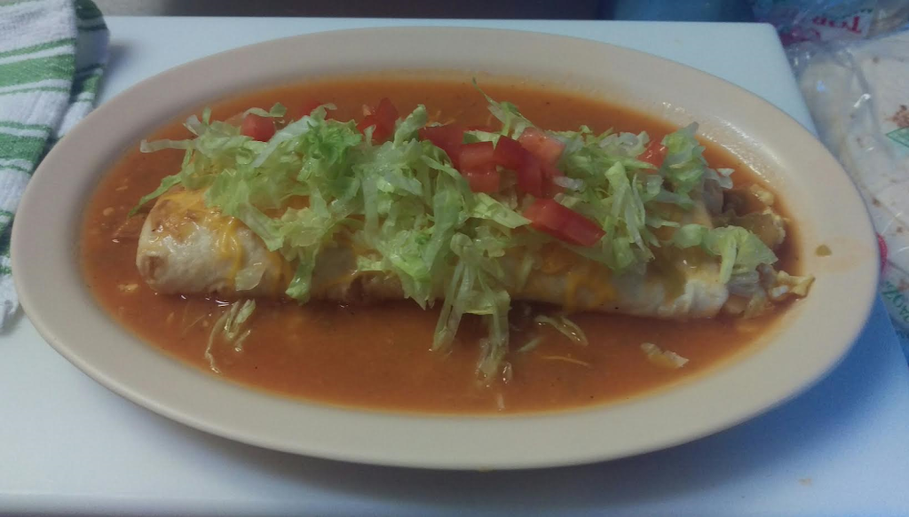 Chavez Mexican Food | restaurant | 720 5th St, Fort Lupton, CO 80621, USA | 3038574100 OR +1 303-857-4100