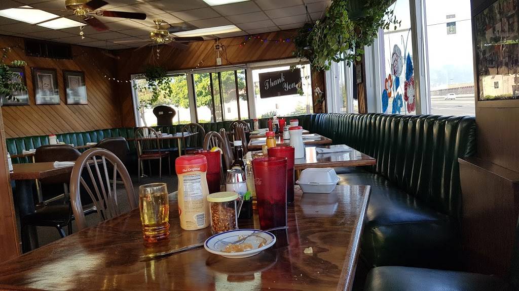 Peggys Restaurant | restaurant | 1675 E 5th Ave, Anchorage, AK 99501, USA | 9072587599 OR +1 907-258-7599