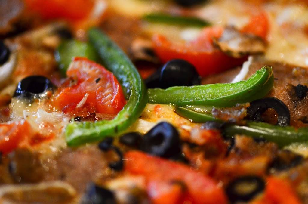 Joes NY Pizza & Pasta | restaurant | 1070 Palm Coast Pkwy NW, Palm Coast, FL 32137, USA | 3864451650 OR +1 386-445-1650