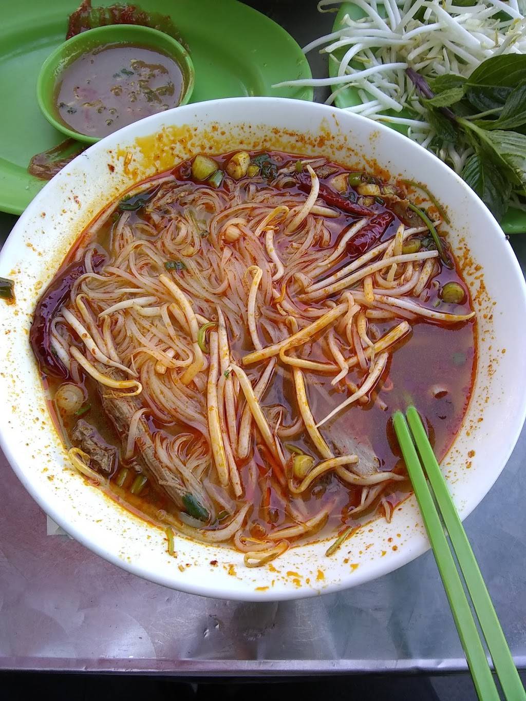 Pho Viet Restaurant | restaurant | 3513 14th St NW, Washington, DC 20010, USA | 2026292839 OR +1 202-629-2839