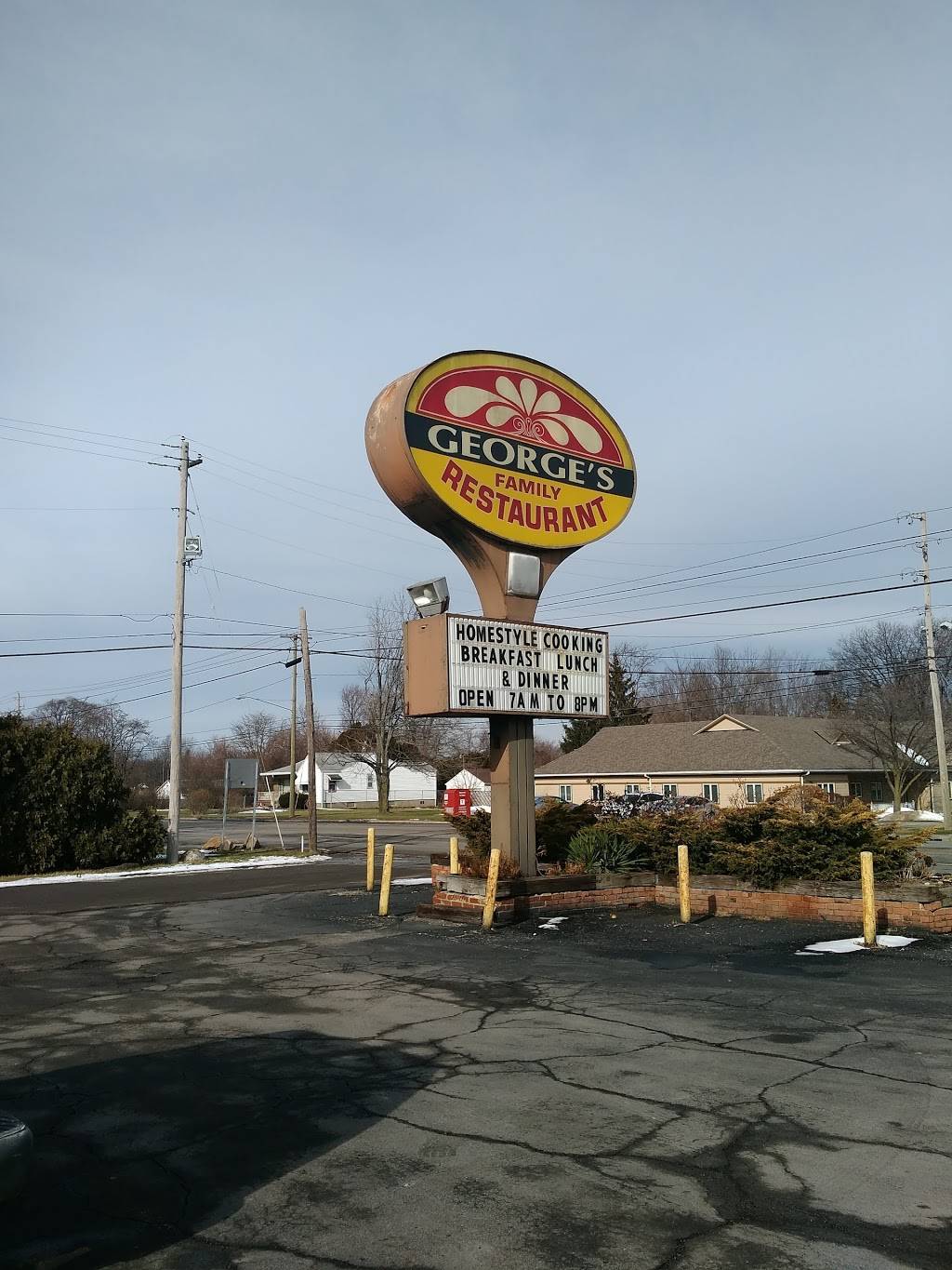 Georges Family Restaurant | restaurant | 2170 N Ridge Rd, Elyria, OH 44035, USA | 4402775838 OR +1 440-277-5838