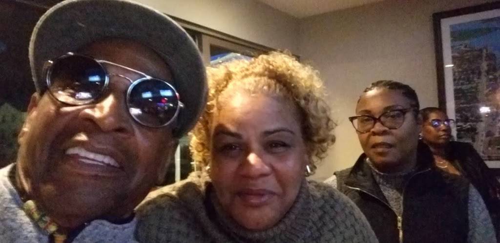 Jamrock Jamaica on the mile | restaurant | 103 Woodcleft Ave, Freeport, NY 11520, USA | 5169920909 OR +1 516-992-0909