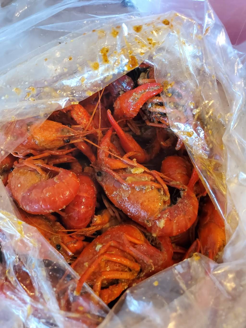 Geaux Cajun Seafood Kitchen | restaurant | 13018 Woodforest Blvd suite r, Houston, TX 77015, USA | 7134553655 OR +1 713-455-3655