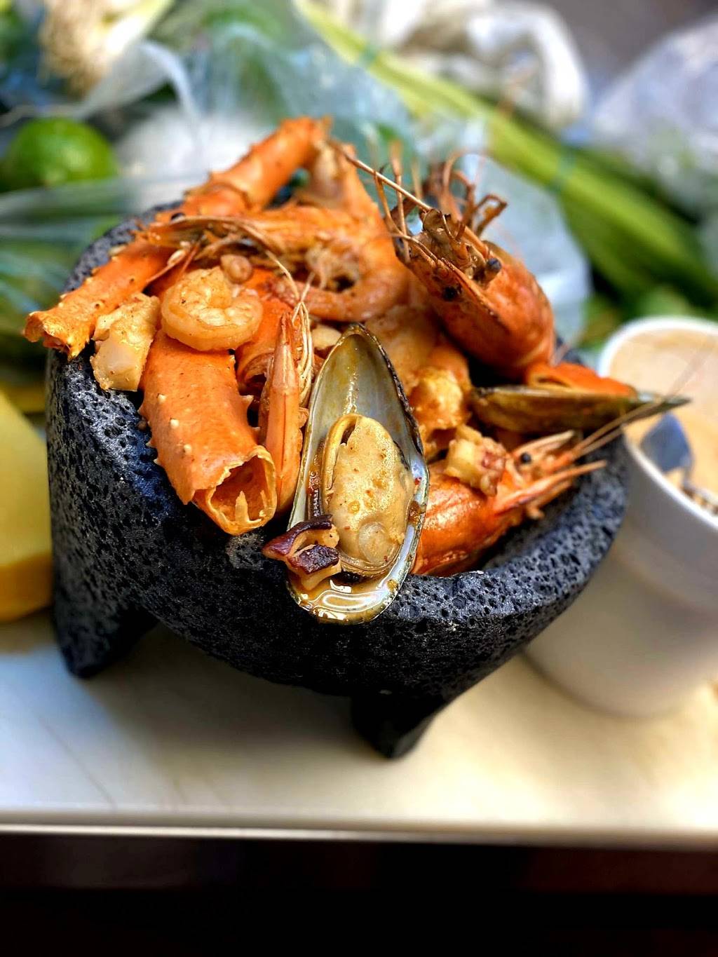 Los juniors mariscos | restaurant | 383 1st St, Gilroy, CA 95020, USA | 6692390006 OR +1 669-239-0006