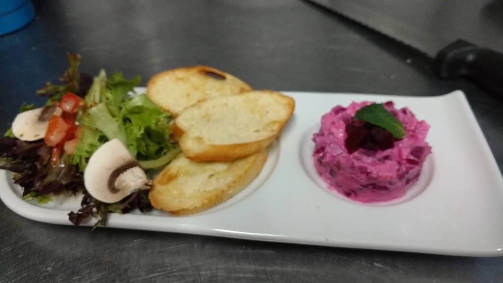 Restaurant La Vieille Tablée | restaurant | 437, 6em Avenue Nord, Saint-Georges, QC G5Y 7Y5, Canada | 4182220234 OR +1 418-222-0234