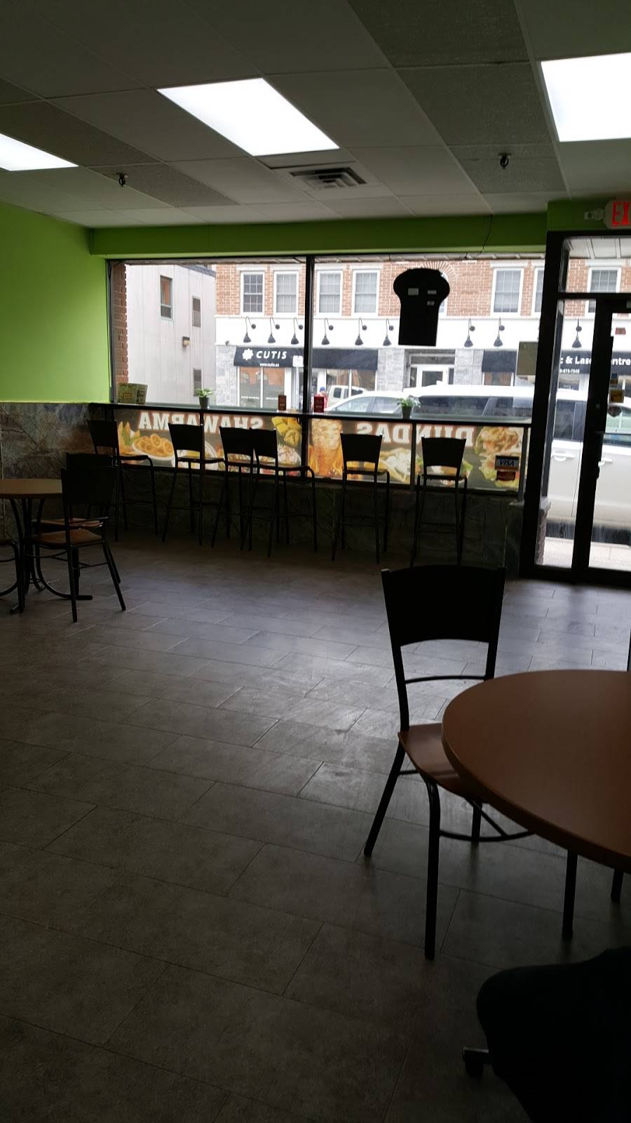 Dundas Shawarma | restaurant | 24 King St E, Dundas, ON L9H 1B8, Canada | 2897689898 OR +1 289-768-9898