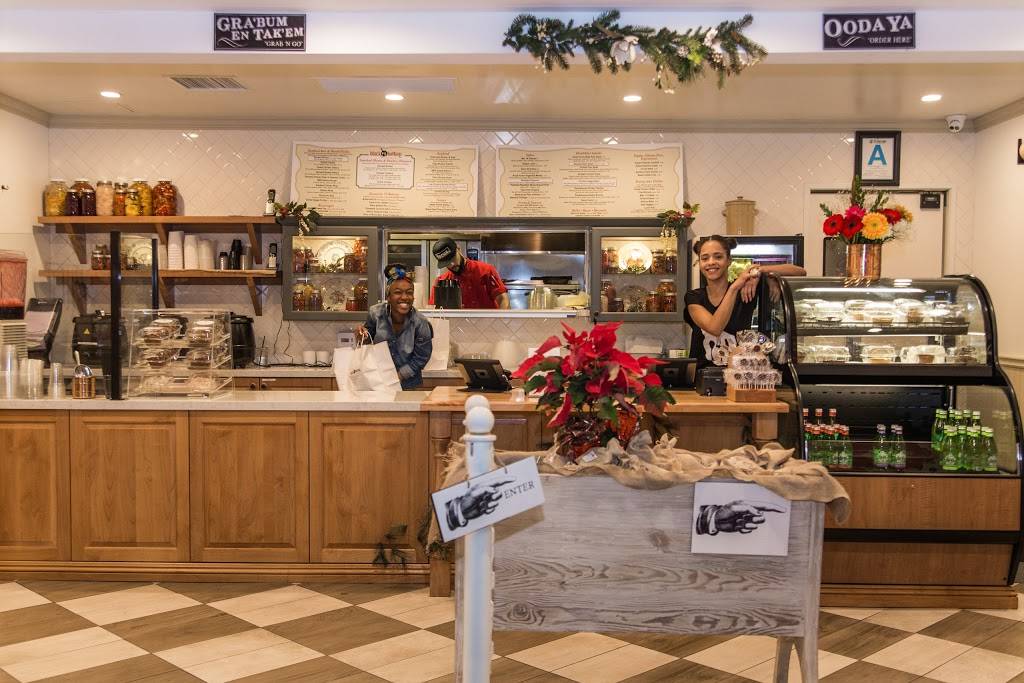 Black Bottom Southern Kitchen | cafe | 4806 Vineland Ave, North Hollywood, CA 91601, USA | 8188568532 OR +1 818-856-8532